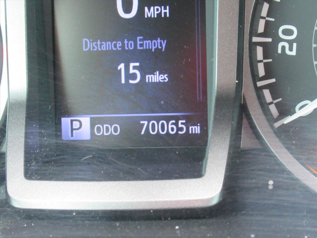 Used 2020 Toyota Tacoma TRD Off-Road image 30