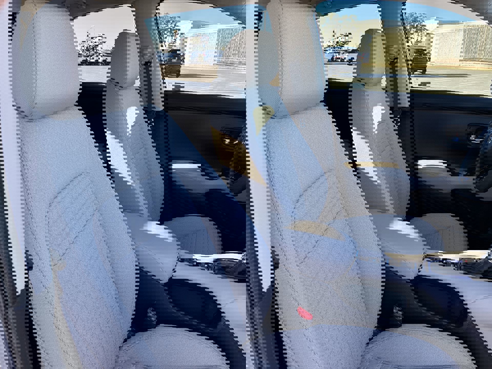 Certified 2026 Honda HR-V LX image 22