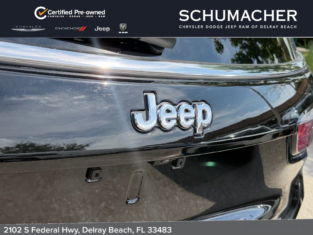 Certified 2024 Jeep Compass Latitude AWD/4WD image 16