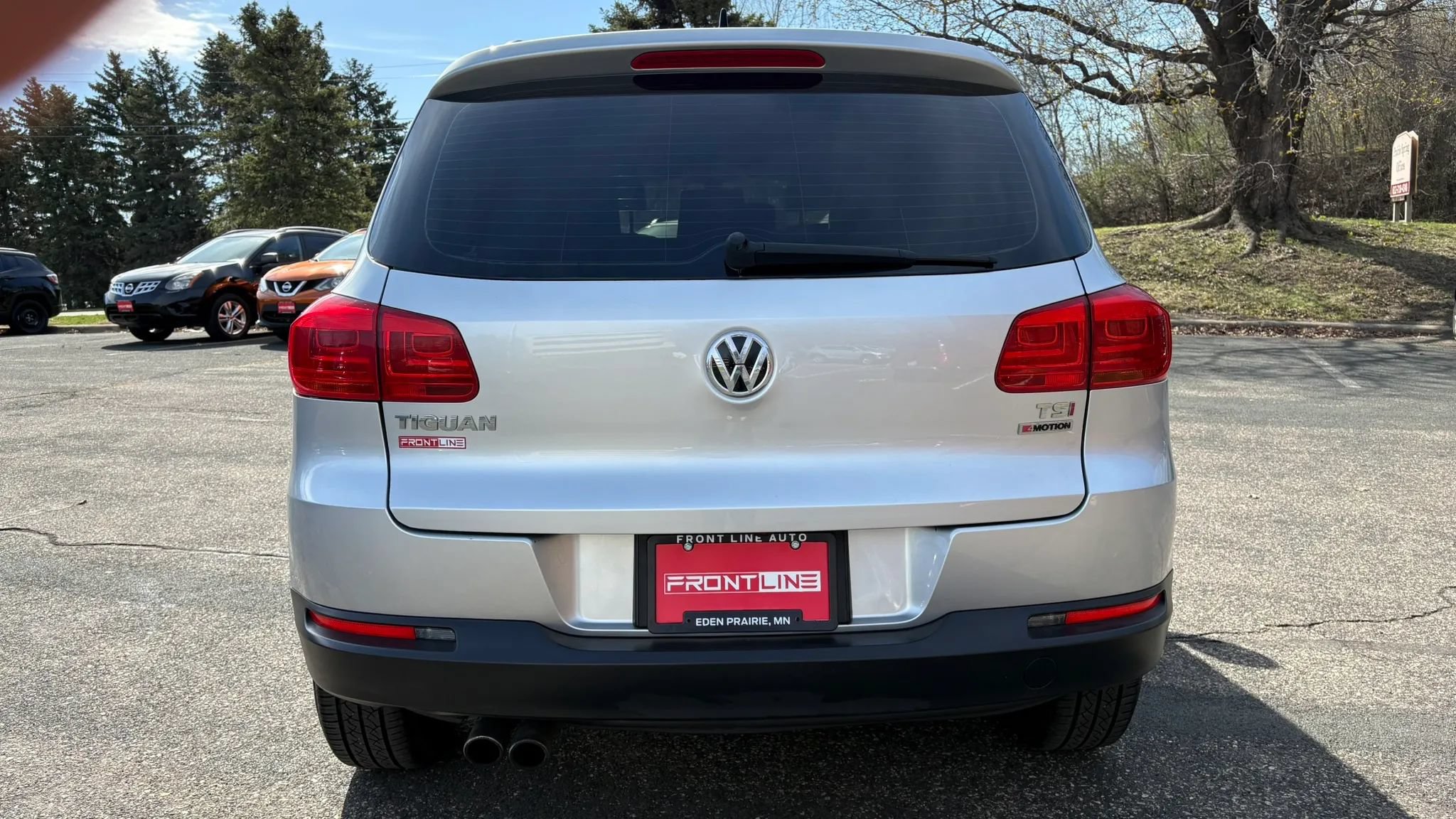 Used 2017 Volkswagen Tiguan S AWD/4WD image 8