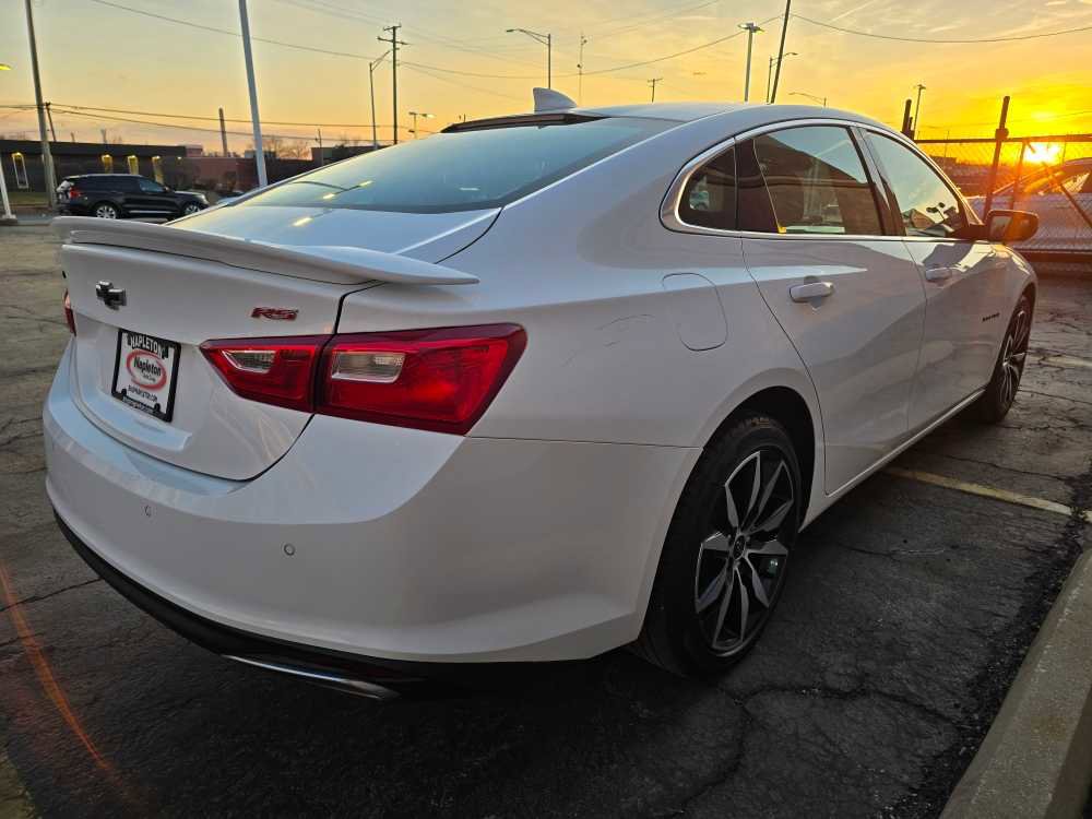 Used 2022 Chevrolet Malibu RS image 4