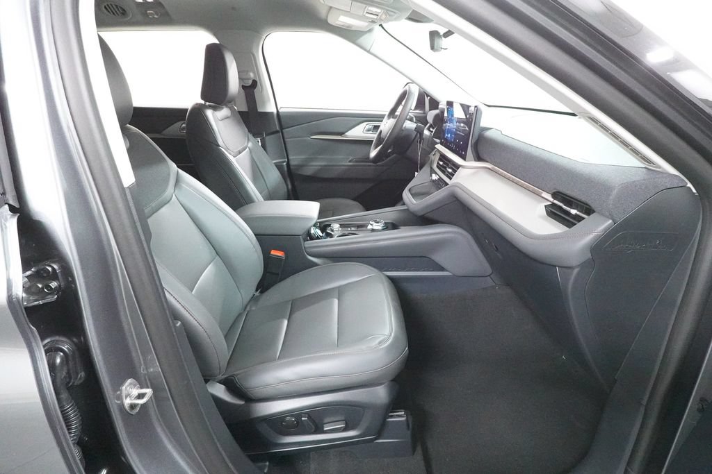 New 2026 Ford Explorer Active w/ Active Comfort Package AWD/4WD image 33