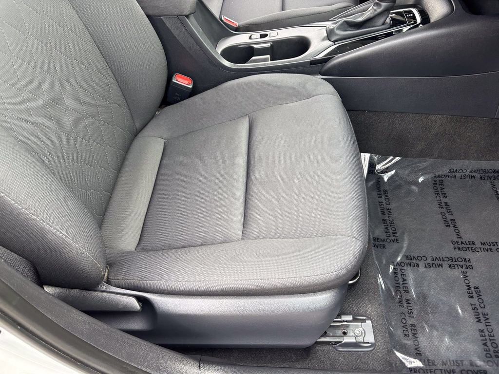 Used 2024 Toyota Corolla LE FWD image 34
