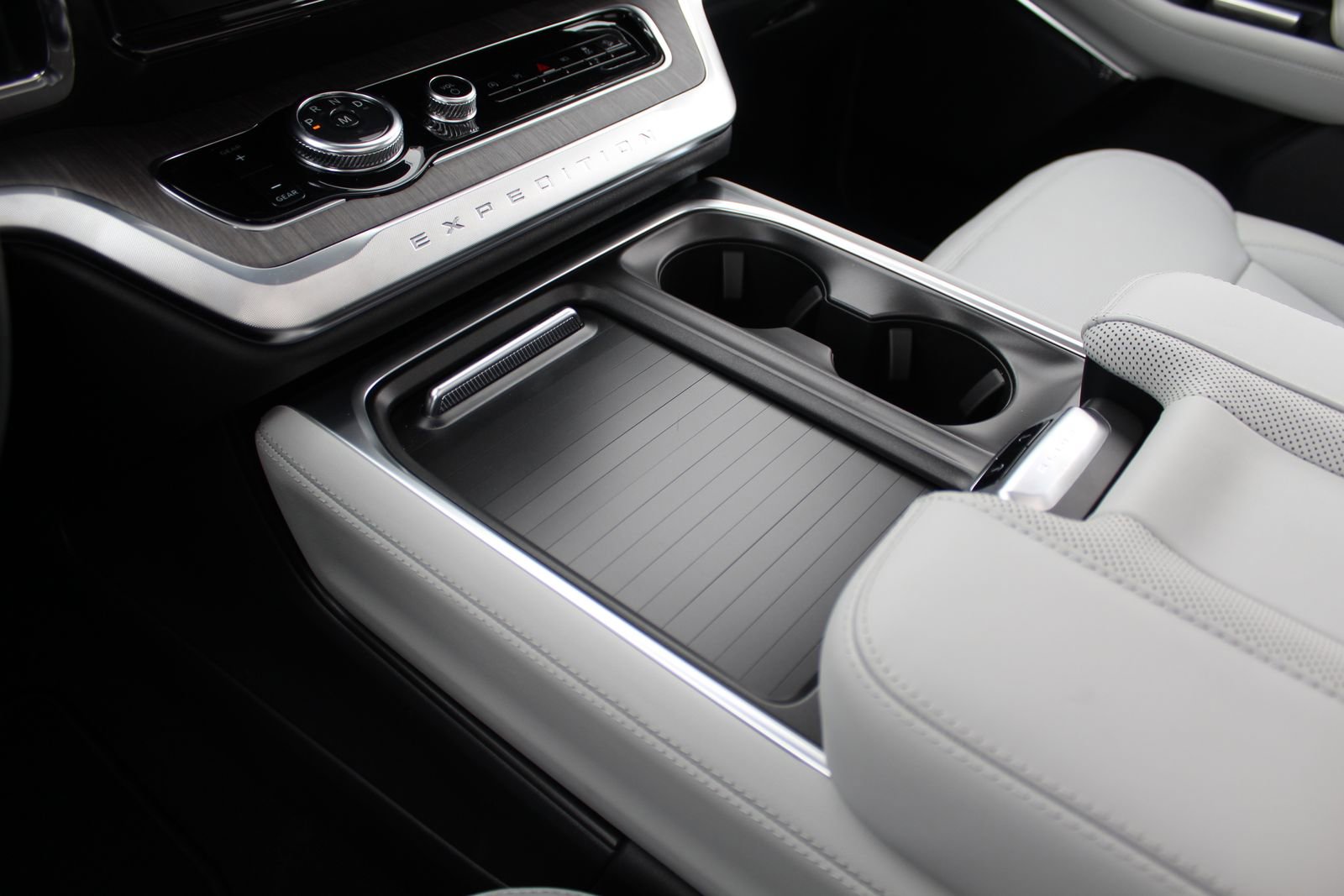 New 2026 Ford Expedition Platinum w/ Platinum Ultimate Package image 20