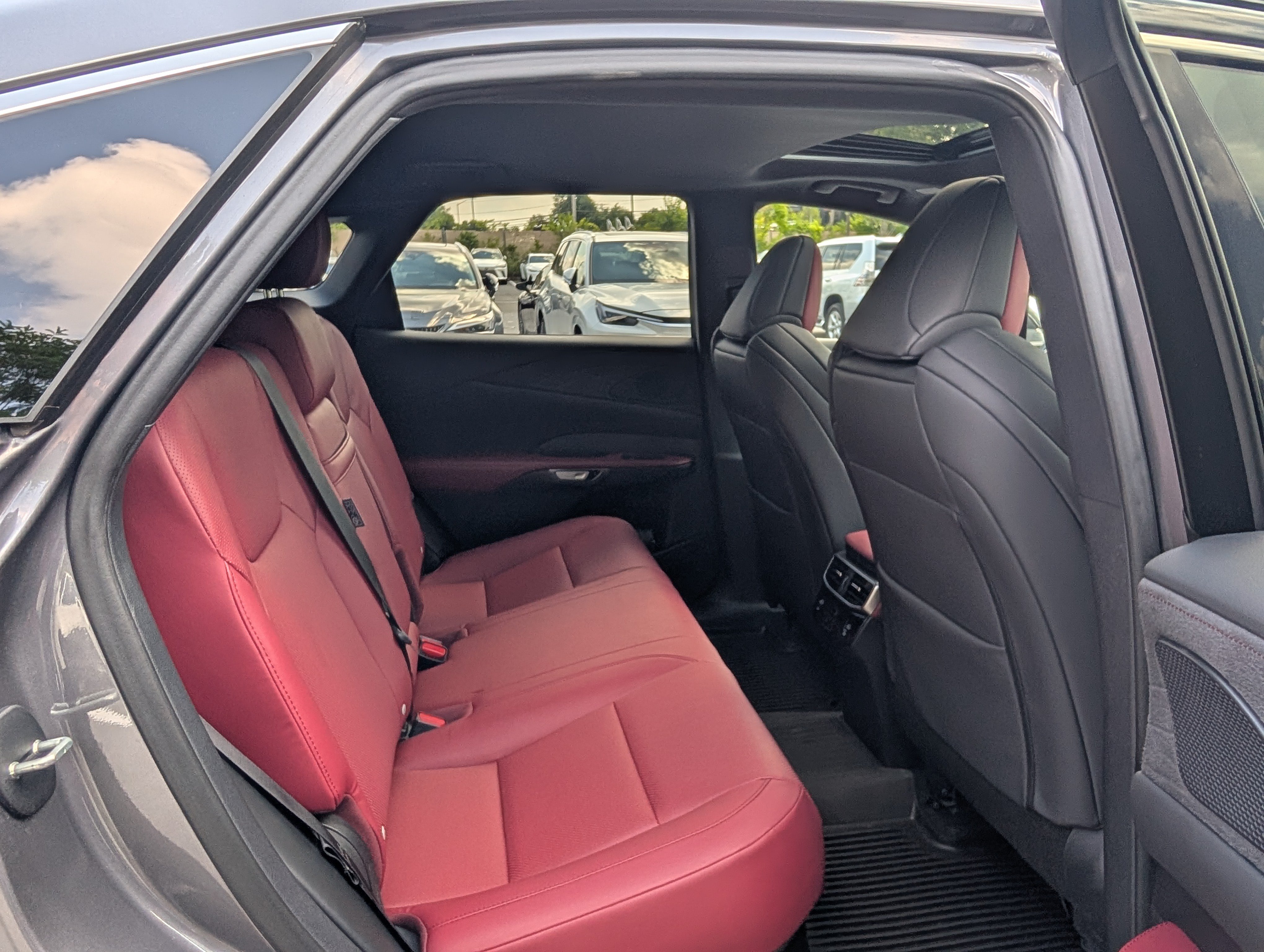 Certified 2023 Lexus RX 350 F Sport w/ Cold Area Package AWD/4WD image 12