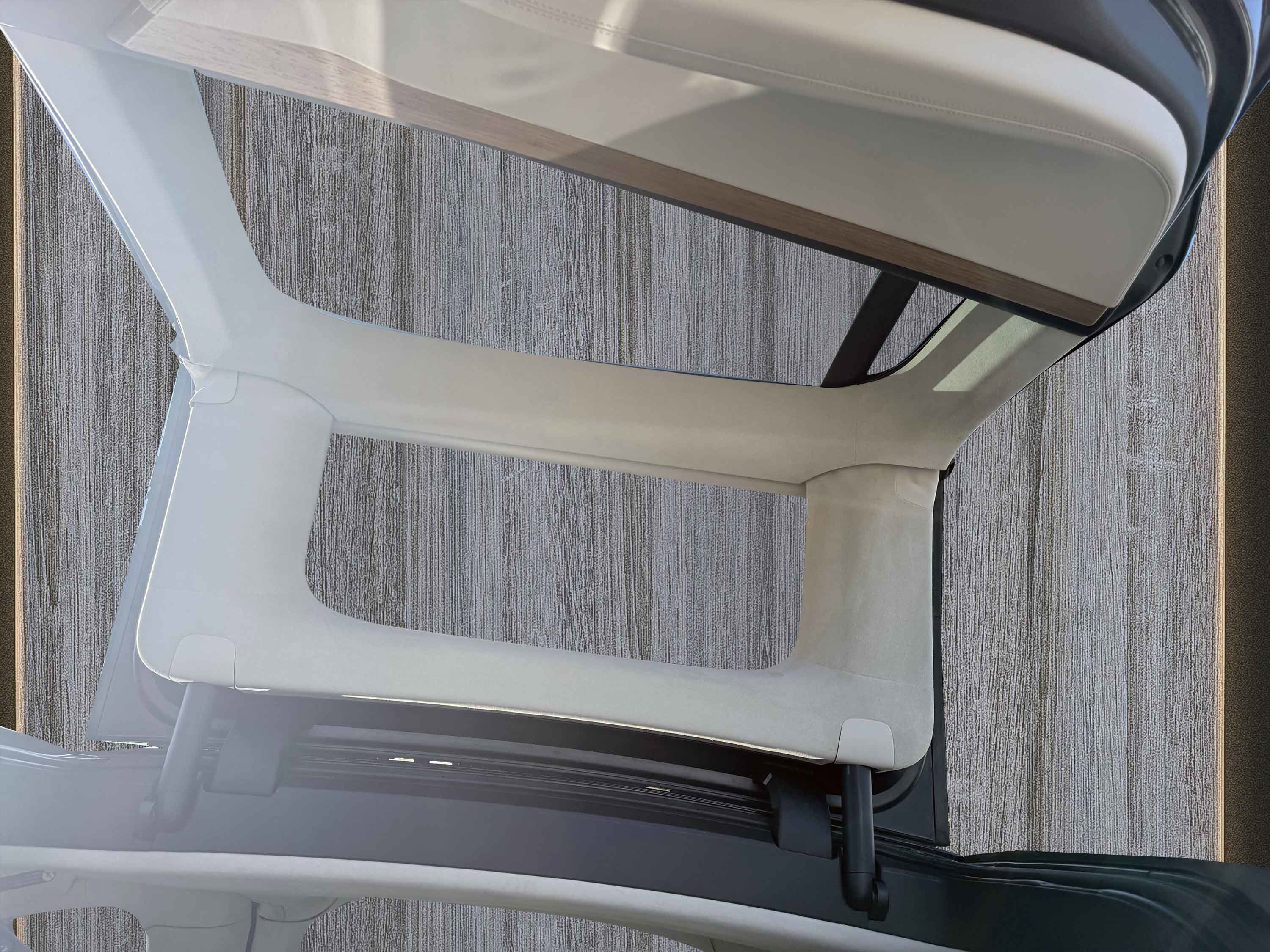 Used 2019 Tesla Model X 75D image 25