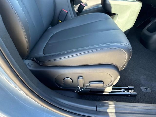 New 2026 Hyundai Ioniq 5 SEL image 15