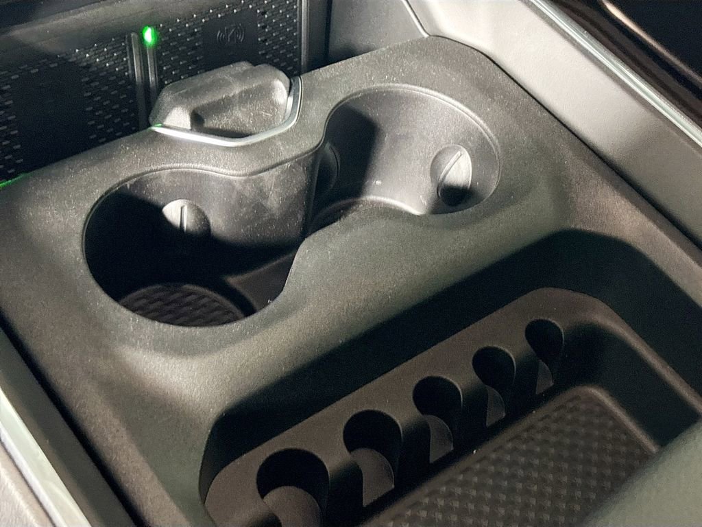 New 2026 RAM 2500 Laramie w/ Sport Appearance Package image 15