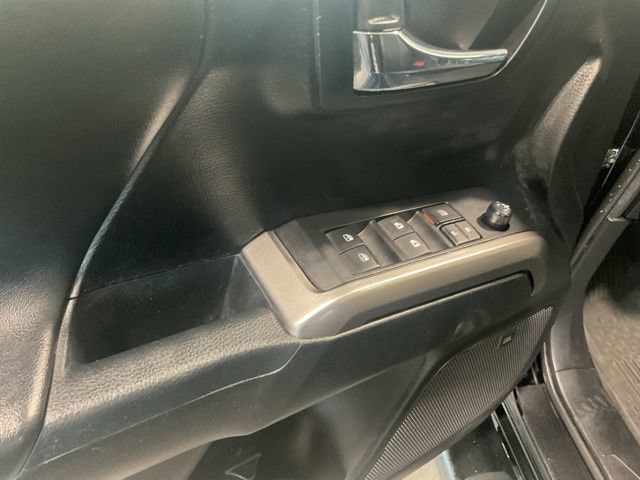 Used 2022 Toyota Tacoma Limited w/ Nightshade Package AWD/4WD image 26