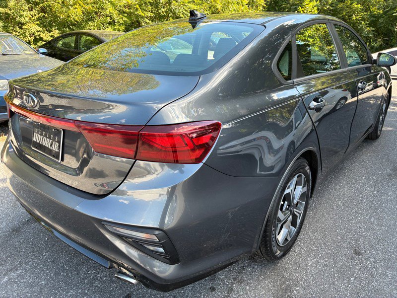 Used 2019 Kia Forte LXS FWD image 4