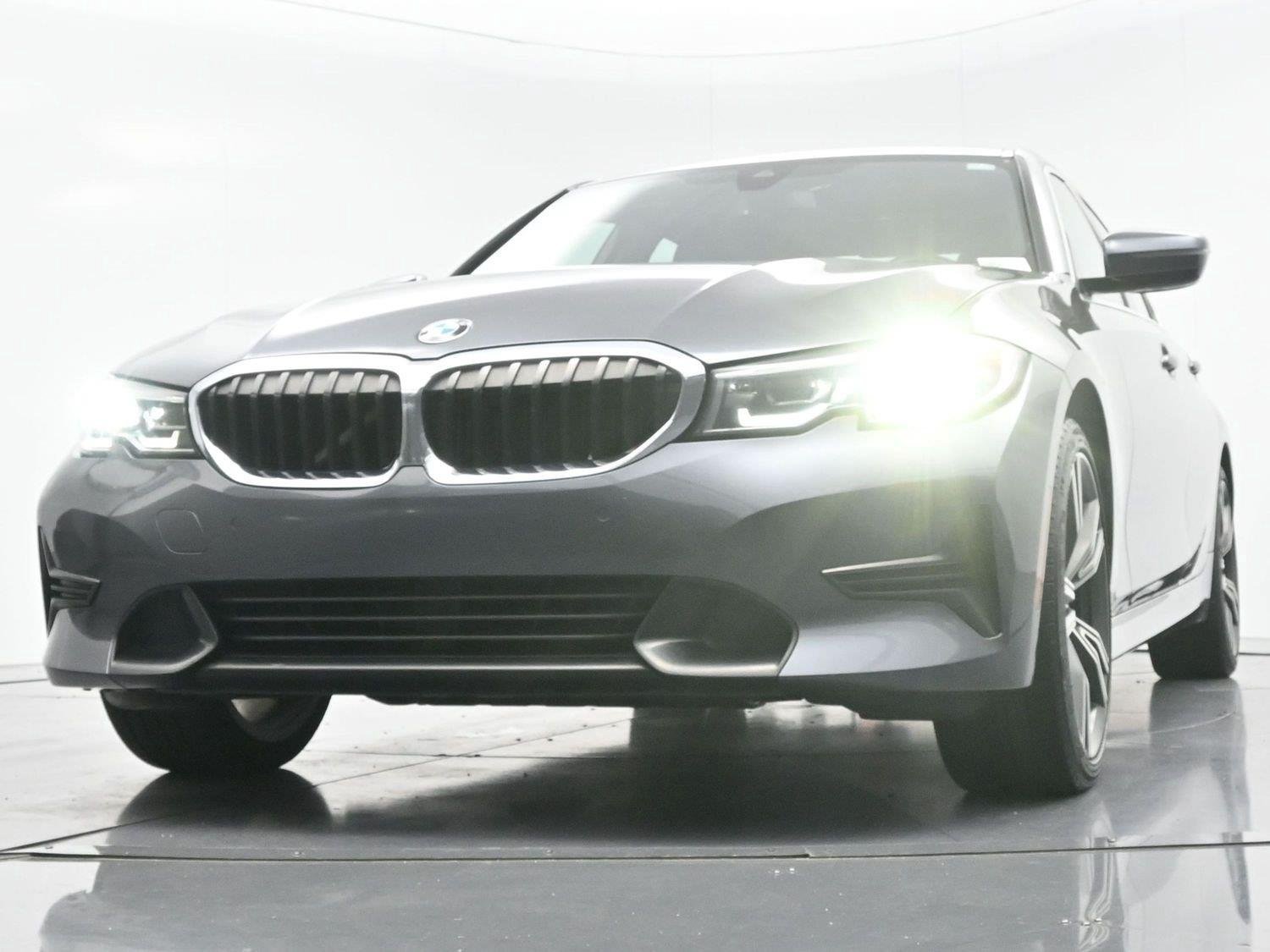 Used 2021 BMW 330i xDrive Sedan w/ Convenience Package AWD/4WD image 45