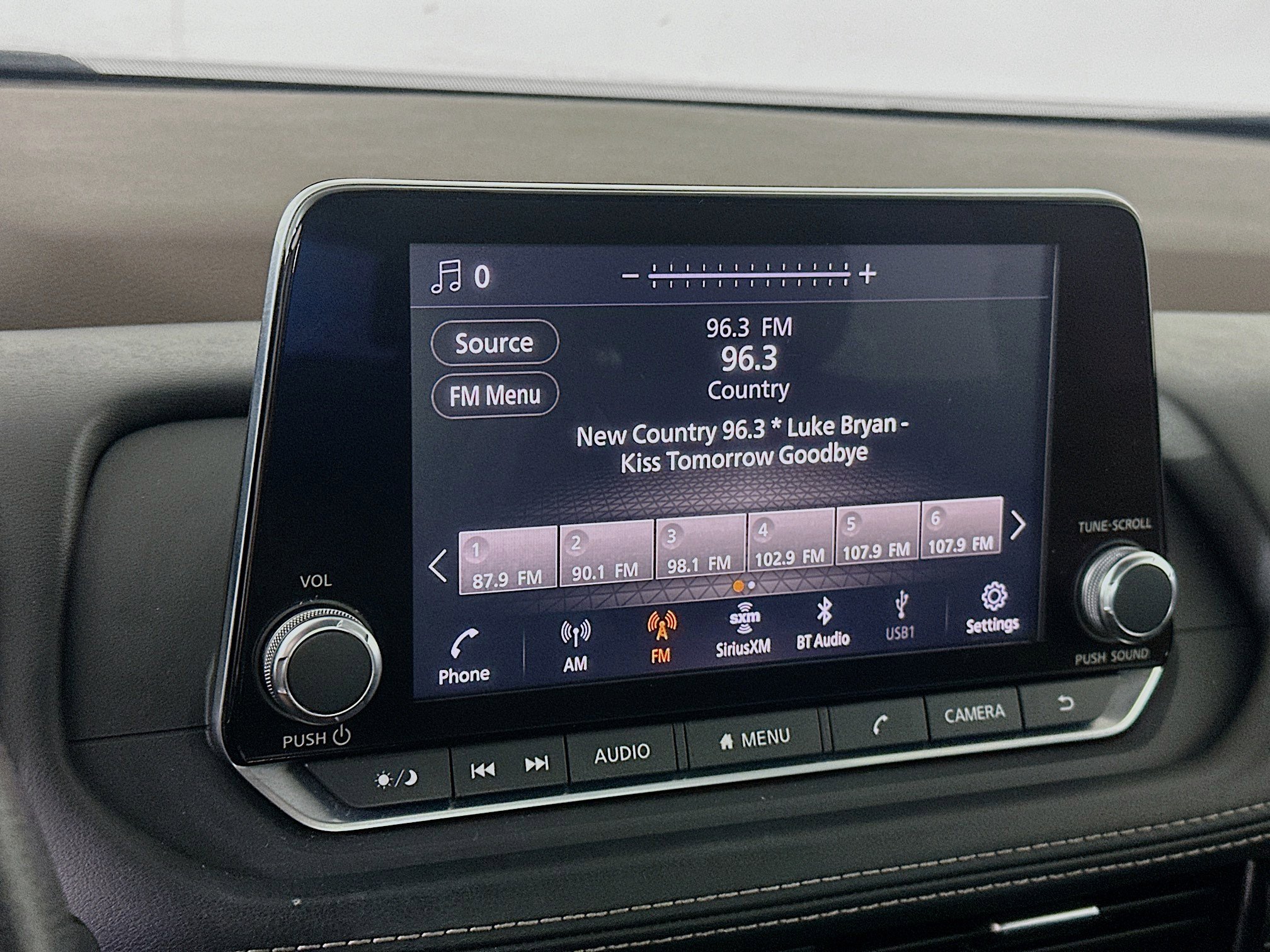 Used 2021 Nissan Rogue SV AWD/4WD image 21
