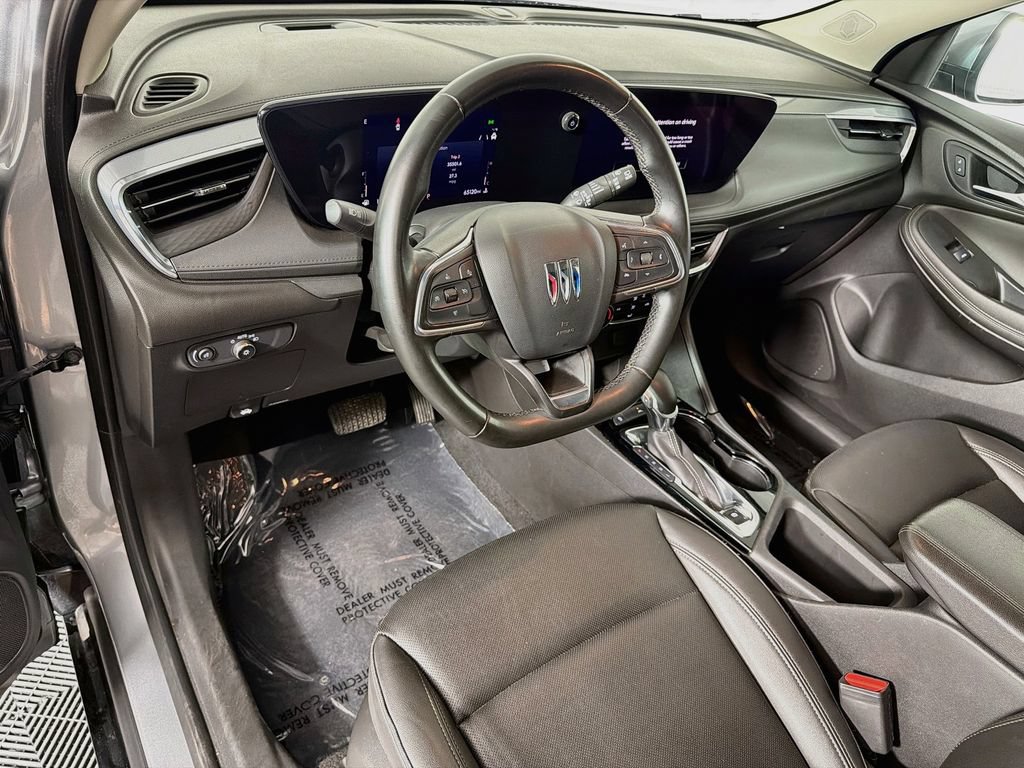 Used 2024 Buick Encore GX Sport Touring FWD image 9