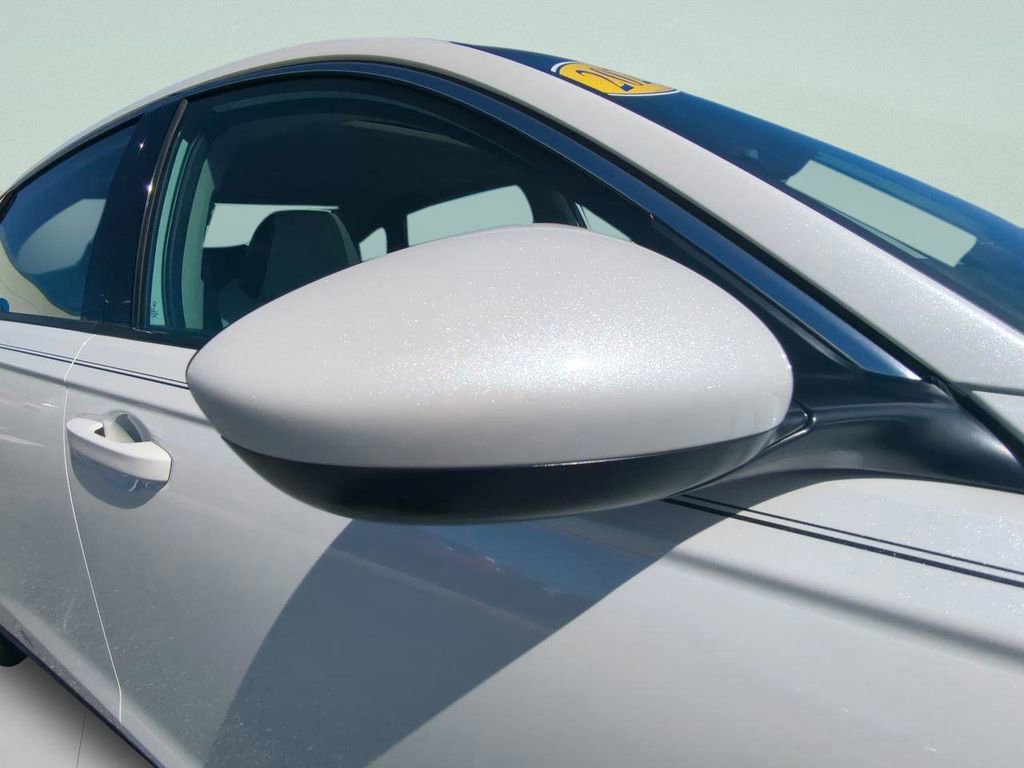 Certified 2024 Honda Accord EX image 12