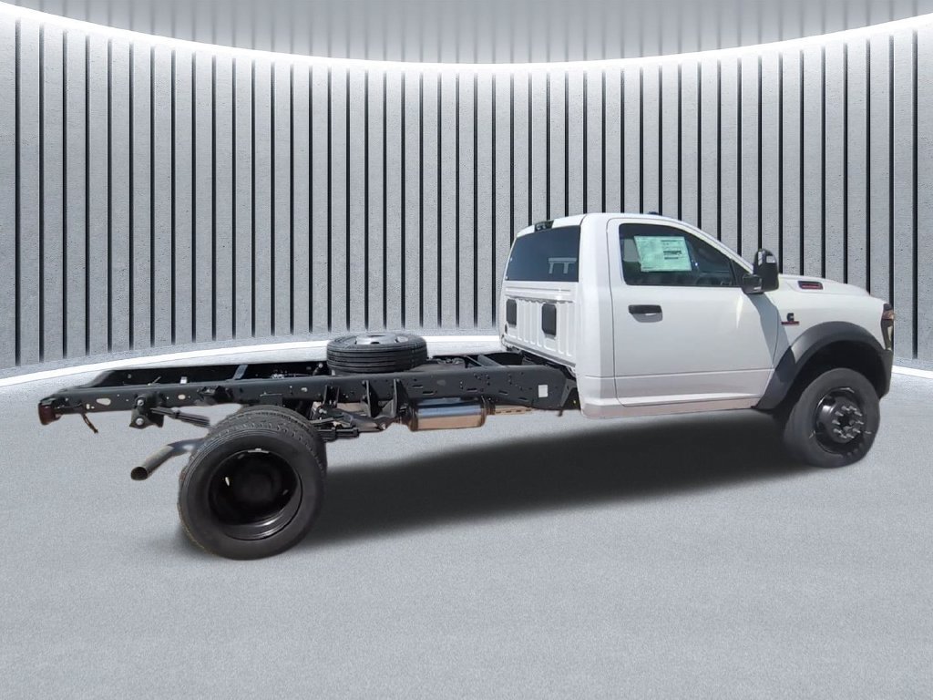 New 2026 RAM 4500 Tradesman AWD/4WD image 11
