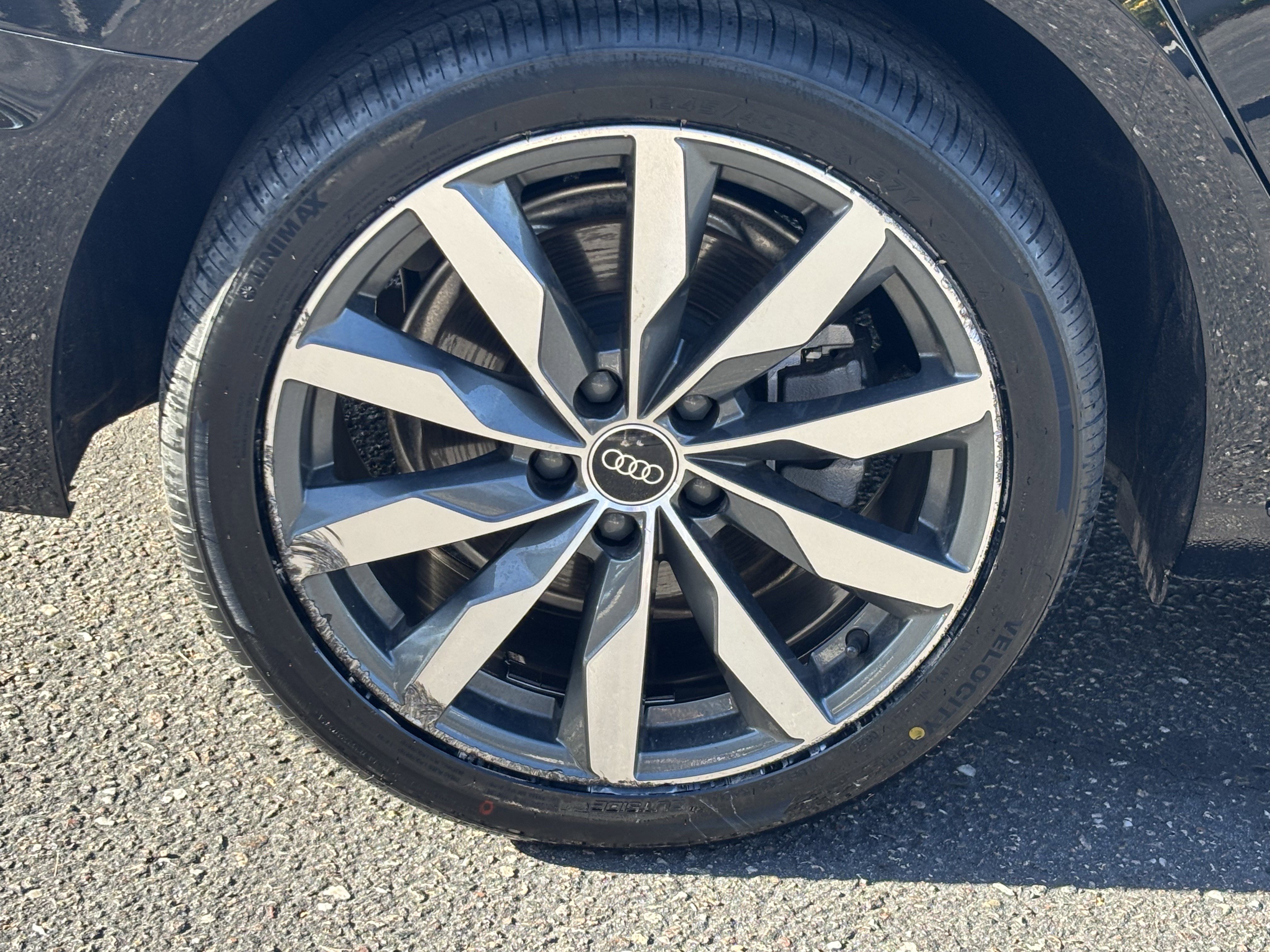 Used 2022 Audi A4 2.0T Premium Plus w/ Premium Plus Package image 8