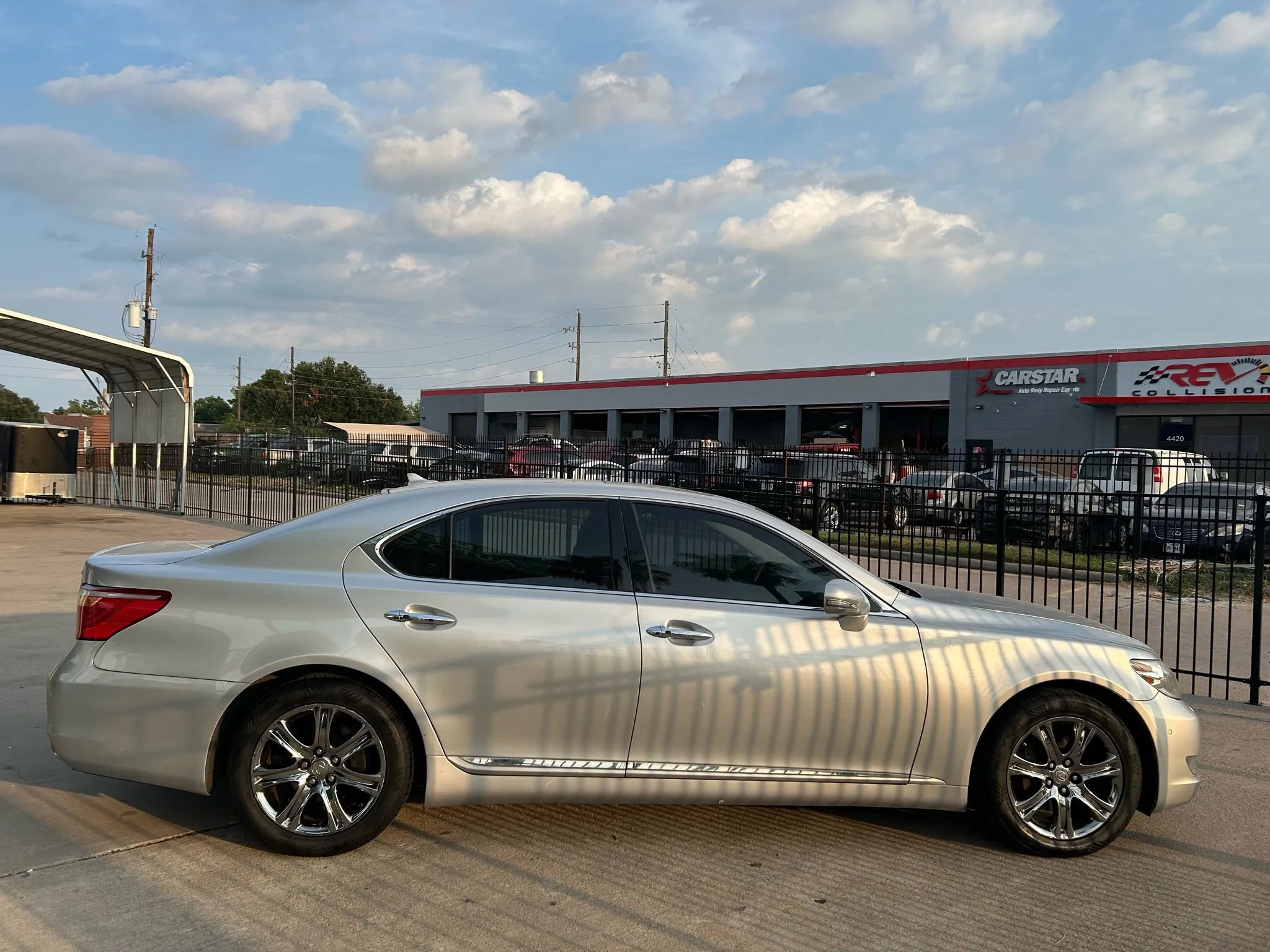 Used 2012 Lexus LS 460 w/ Luxury Value Edition image 7