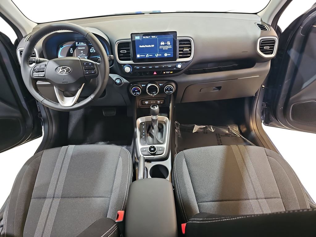 New 2026 Hyundai Venue SEL FWD image 9