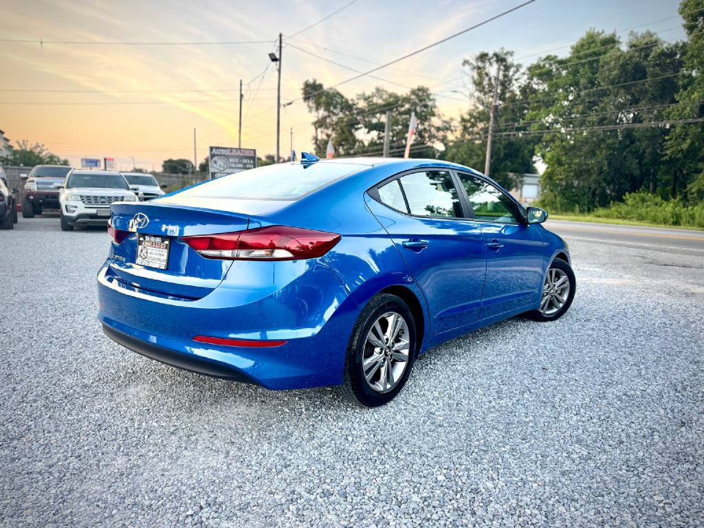 Used 2017 Hyundai Elantra Value Edition FWD image 4