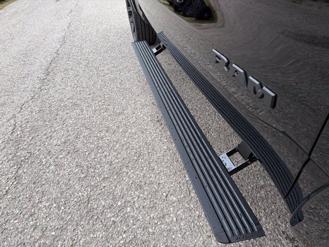 New 2027 RAM 1500 Limited AWD/4WD image 15
