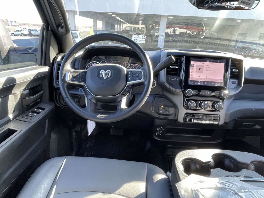 New 2026 RAM 4500 Tradesman w/ Chrome Appearance Group AWD/4WD image 21
