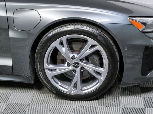 Used 2023 Audi e-tron GT Prestige w/ Prestige Package image 36