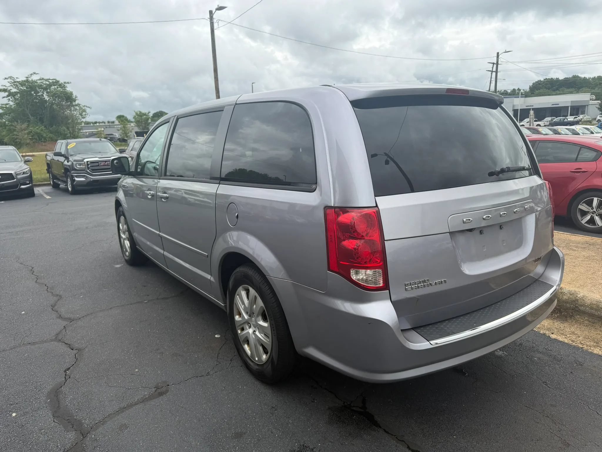 Used 2017 Dodge Grand Caravan SE w/ Power Window Group FWD image 5