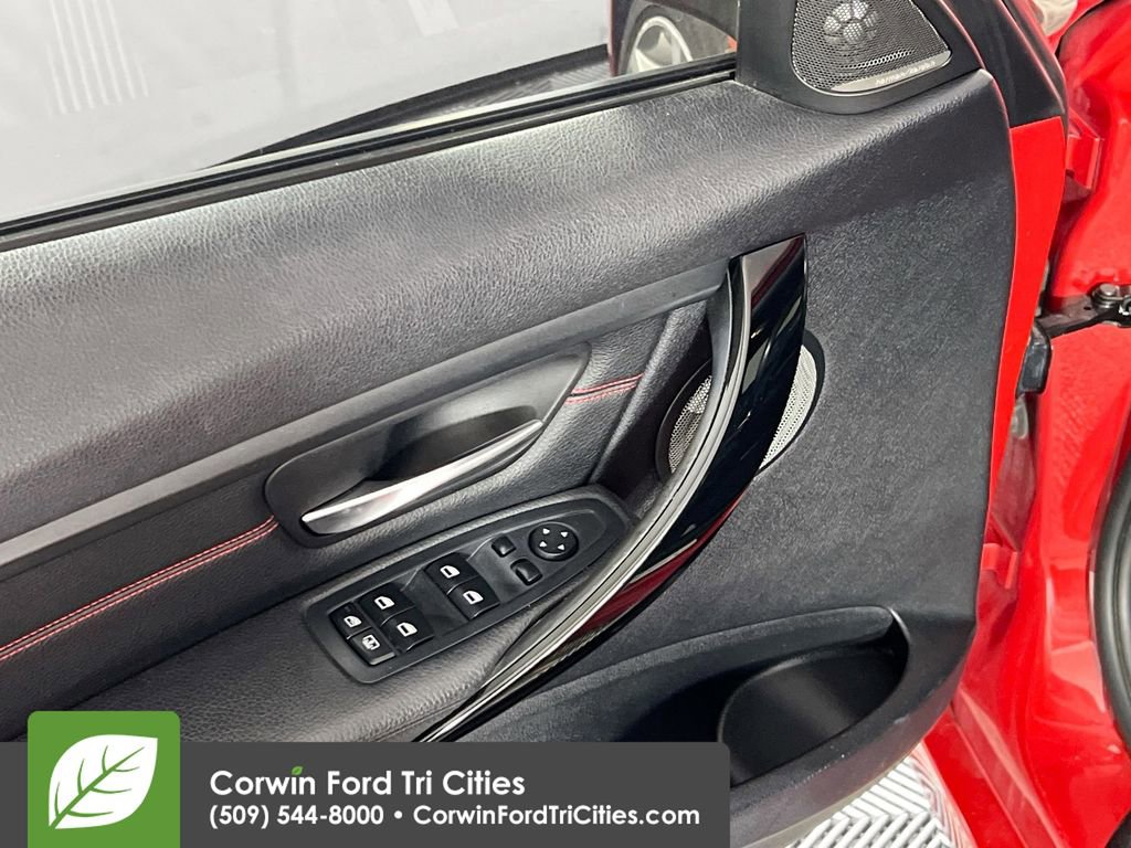 Used 2014 BMW 328i xDrive Sedan image 12