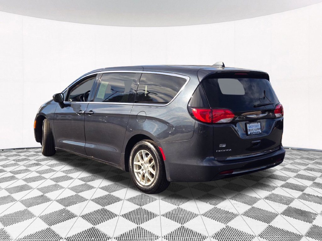 Used 2019 Chrysler Pacifica LX FWD image 20