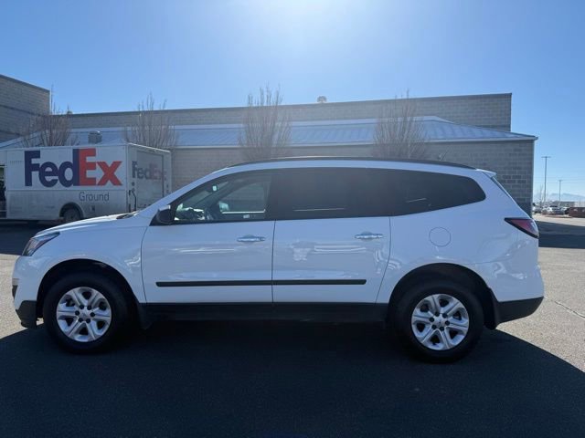 Used 2017 Chevrolet Traverse LS FWD image 5