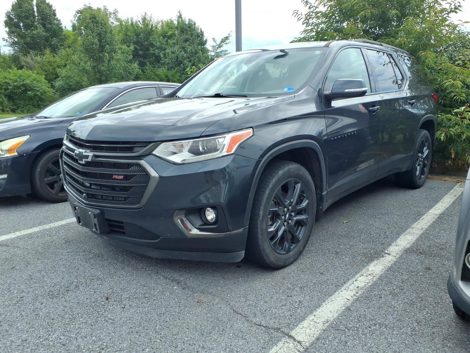 Used 2021 Chevrolet Traverse RS FWD image 3