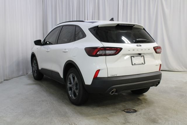 New 2026 Ford Escape ST-Line w/ Tech Pack #1 AWD/4WD image 22