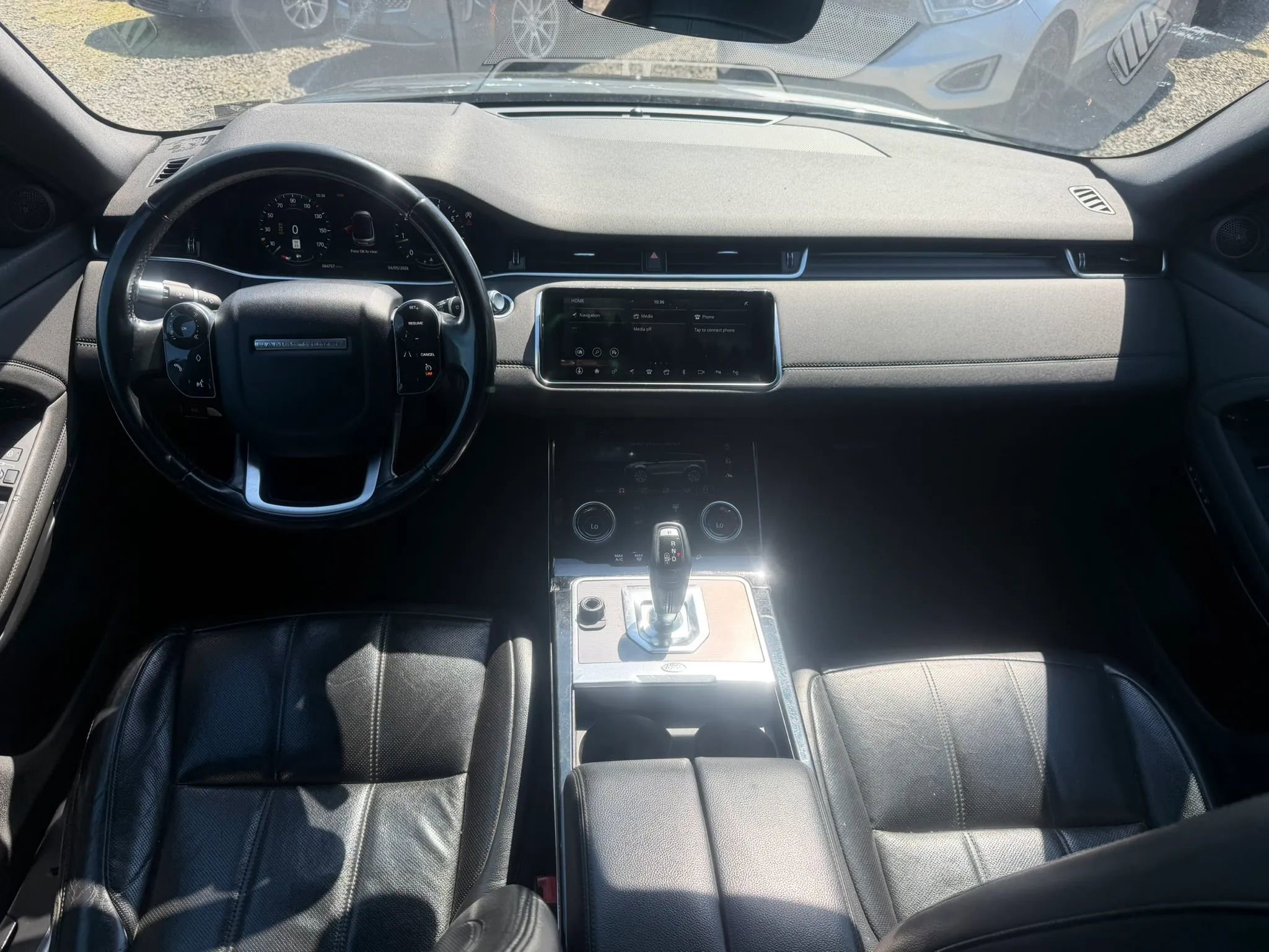 Used 2020 Land Rover Range Rover Evoque SE AWD/4WD image 29