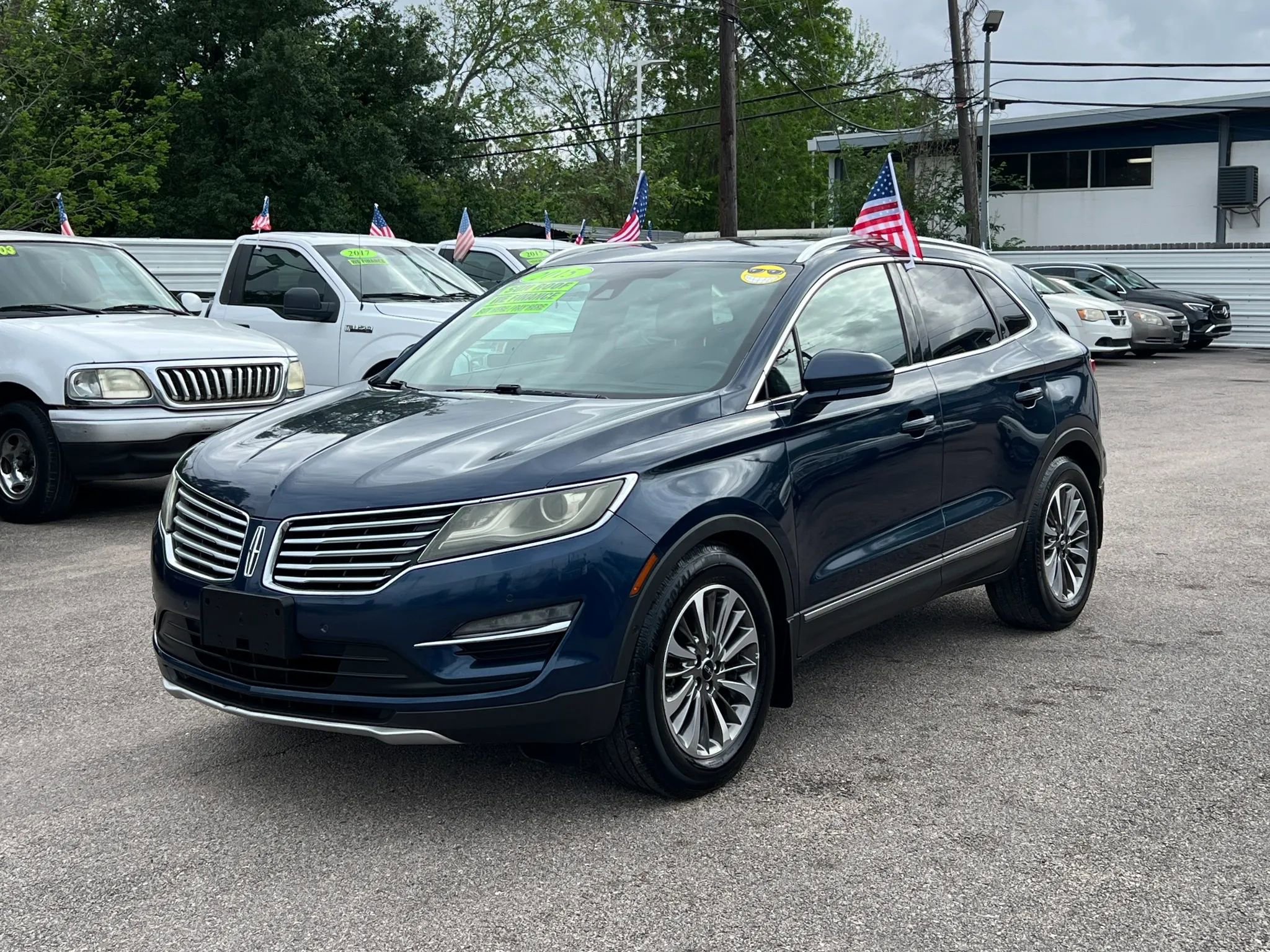 Used 2015 Lincoln MKC AWD w/ Equipment Group 102A Reserve image 2