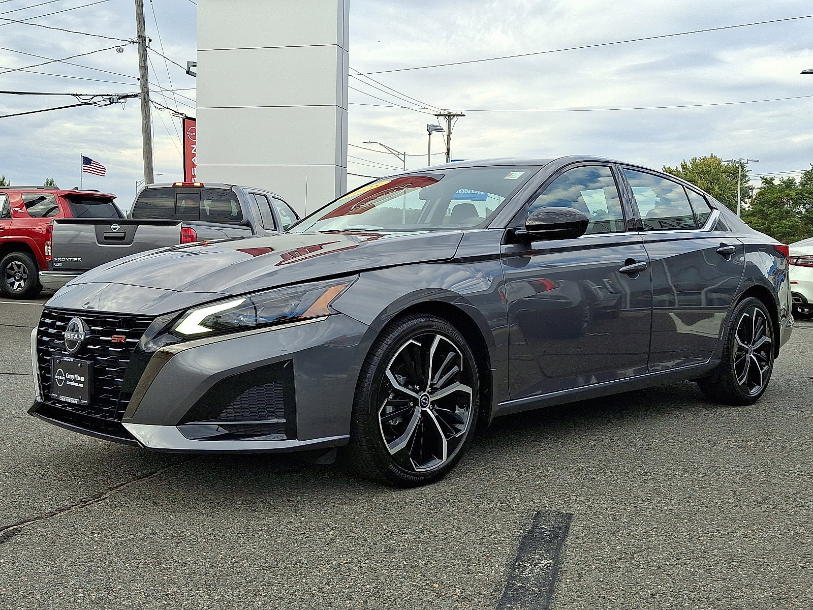 Certified 2025 Nissan Altima 2.5 SR w/ SR Premium Package image 3