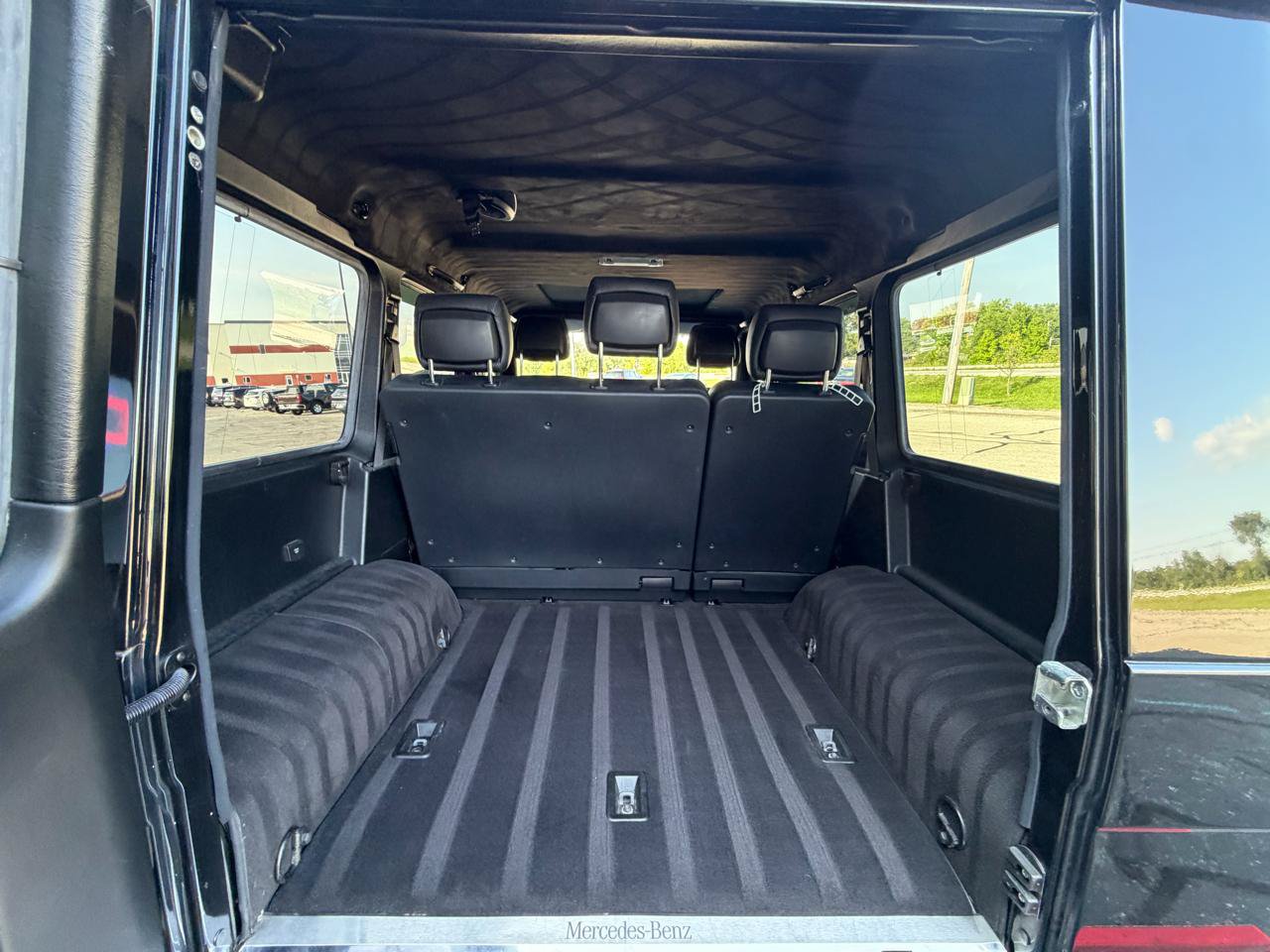 Used 2015 Mercedes-Benz G 550 image 28
