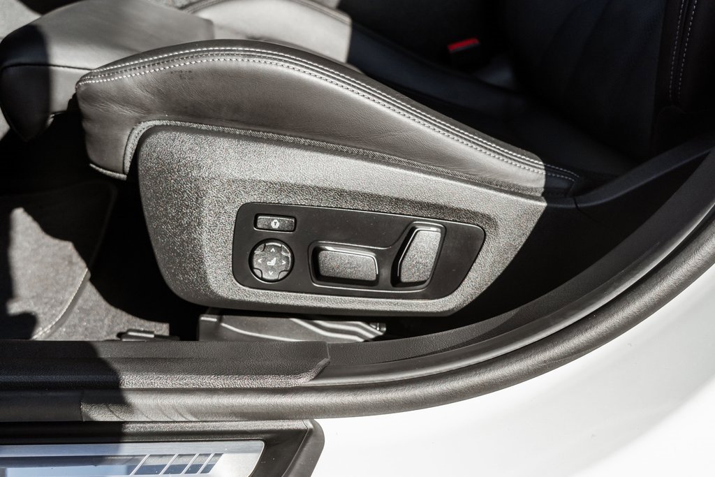 Used 2024 BMW M3 Competition w/ Executive Package image 31