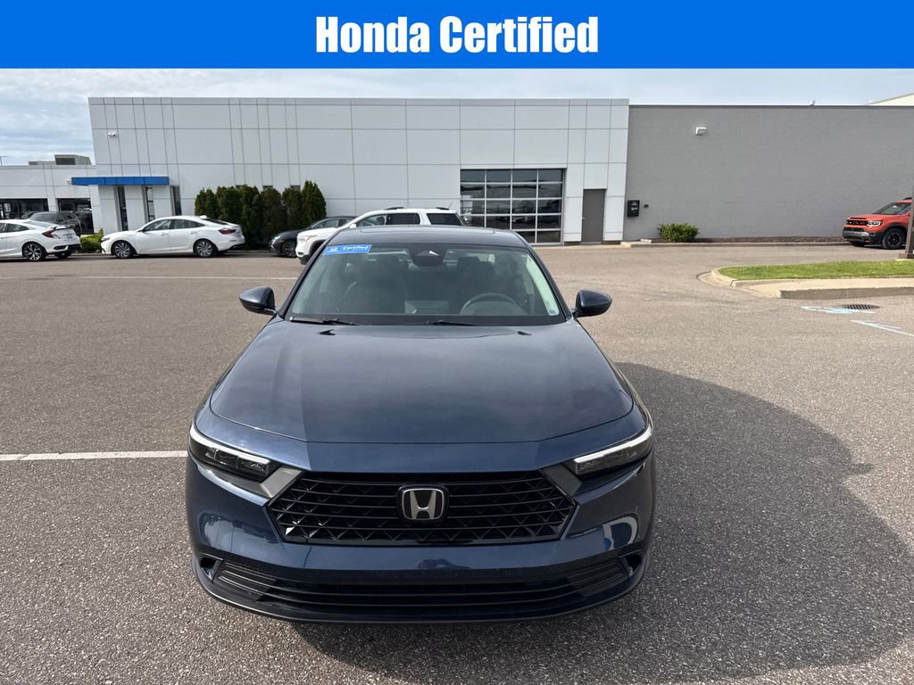Certified 2023 Honda Accord EX image 3
