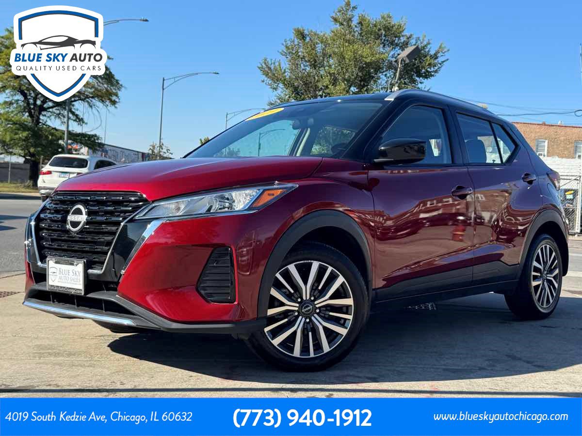 Used 2023 Nissan Kicks SV image 1