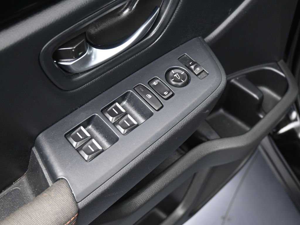 Used 2023 Honda Pilot Sport image 17