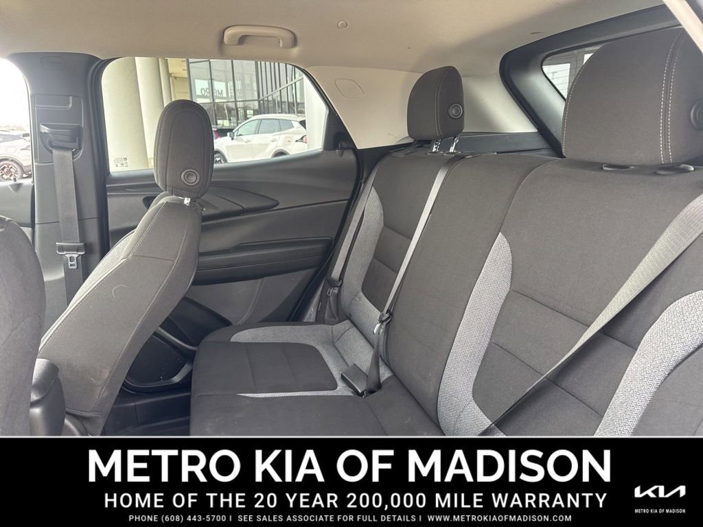 Used 2024 Chevrolet TrailBlazer LT AWD/4WD image 26