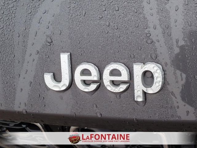 Used 2024 Jeep Grand Cherokee L Limited w/ Luxury Tech Group II image 9