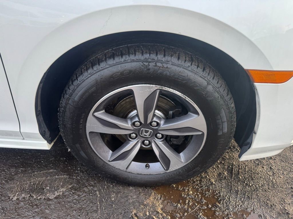 Used 2018 Honda Odyssey Touring image 18