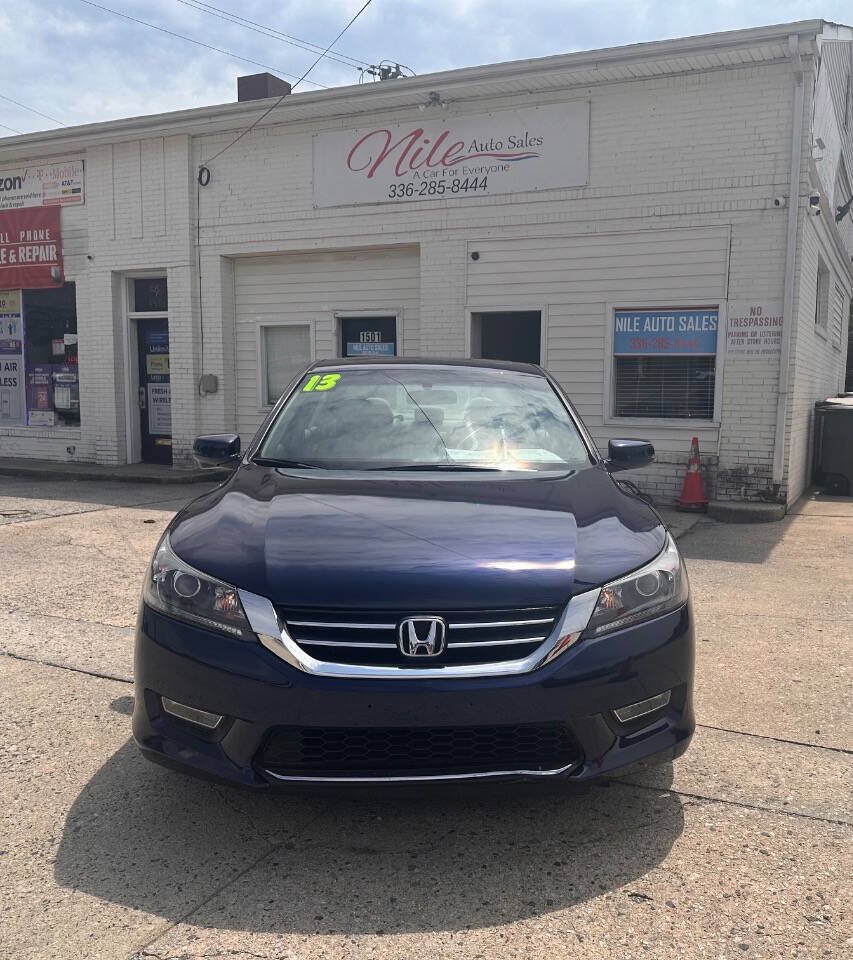 Used 2013 Honda Accord EX image 1