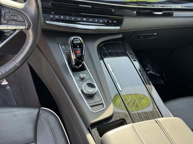 Used 2022 Cadillac Escalade Sport w/ Touring Package AWD/4WD image 24