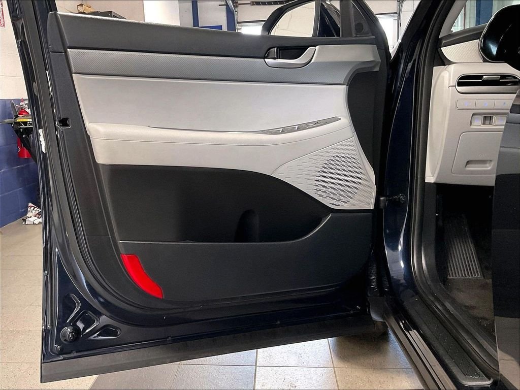 Used 2025 Hyundai Palisade SEL AWD/4WD image 9