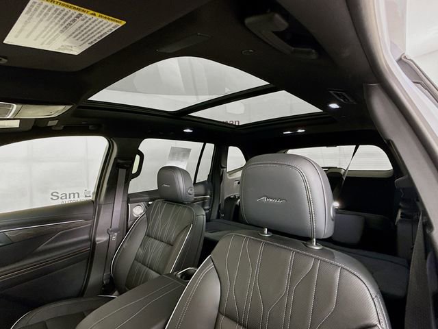 Used 2025 Buick Enclave Avenir w/ Super Cruise Package image 26