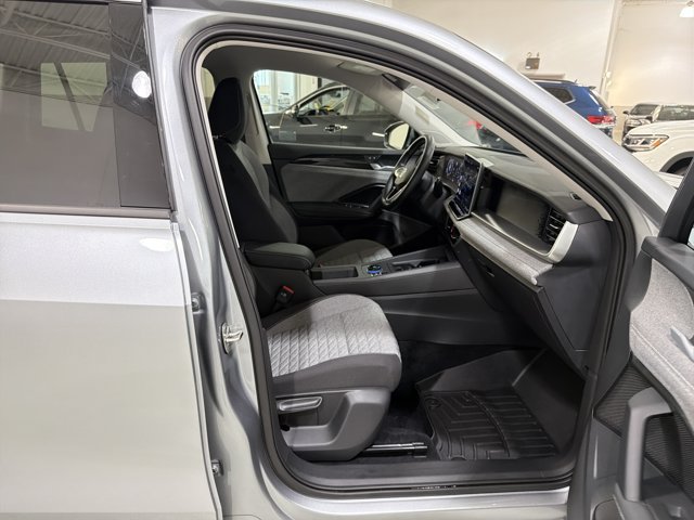 Certified 2025 Volkswagen Tiguan S AWD/4WD image 36