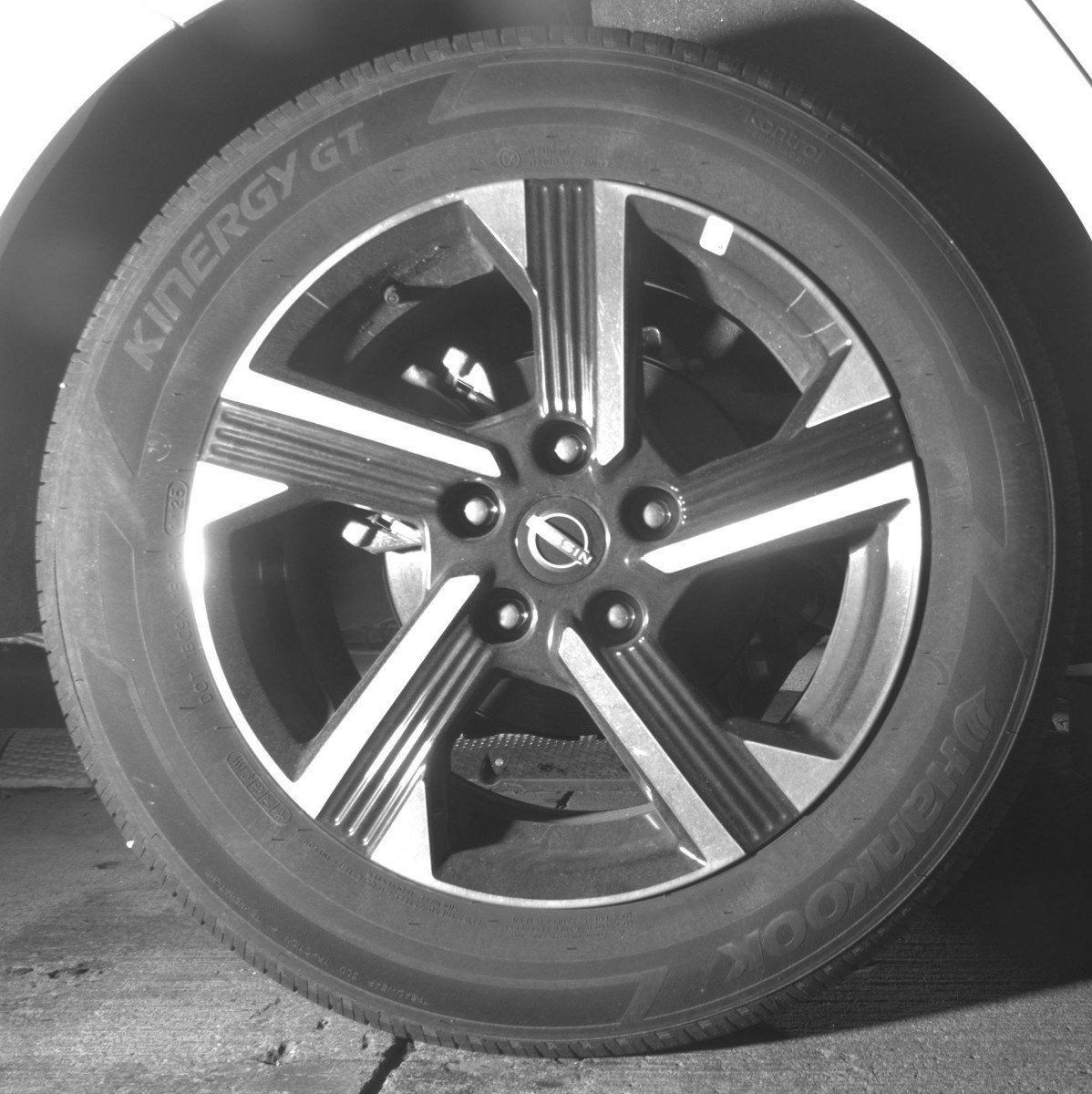 Used 2025 Nissan Sentra SV FWD image 15