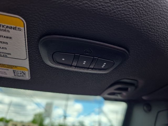Used 2024 Jeep Wrangler Unlimited Sahara w/ Technology Group AWD/4WD image 40